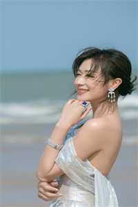 风雪千山春色晚新书主人公叫